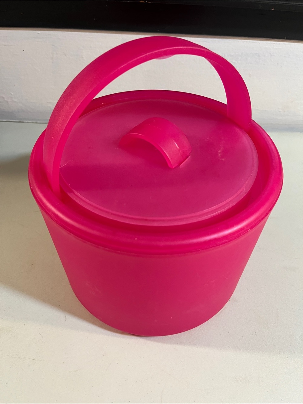 Hot Pink Portable Lidded Storage Bucket with Handle